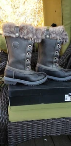 London Fog Womens MELTON 2 Snow Boots Black/Gray Combo Lace Up Size 9 - Picture 1 of 9