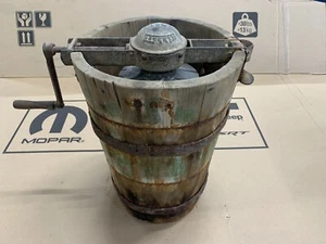 RARE Antique ~ 6 qt Hibbard Hand Crank Ice Cream Maker ~ - Picture 1 of 12