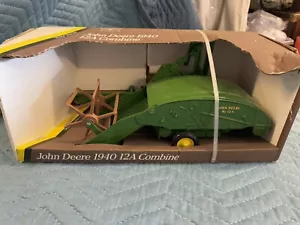 Vintage 1991 ERTL John Deere 1940 12A Combine #5601 NIB - Picture 1 of 9