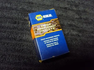 NAPA CSS1394 Camshaft / Crankshaft Position Sensor - Foto 1 di 3