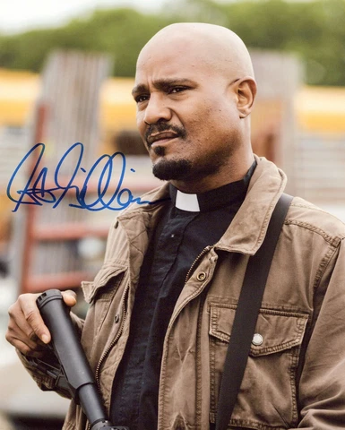 SETH GILLIAM   signed Autograph 20x25 cm "The Walking Dead" In Person Cover