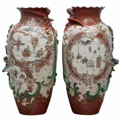 PAIR OF SIGNED LARGE EARLY 19TH CENTURY CHINESE VASES 41CM TALL ORNATE DESIGNS  - Image 1 of 4