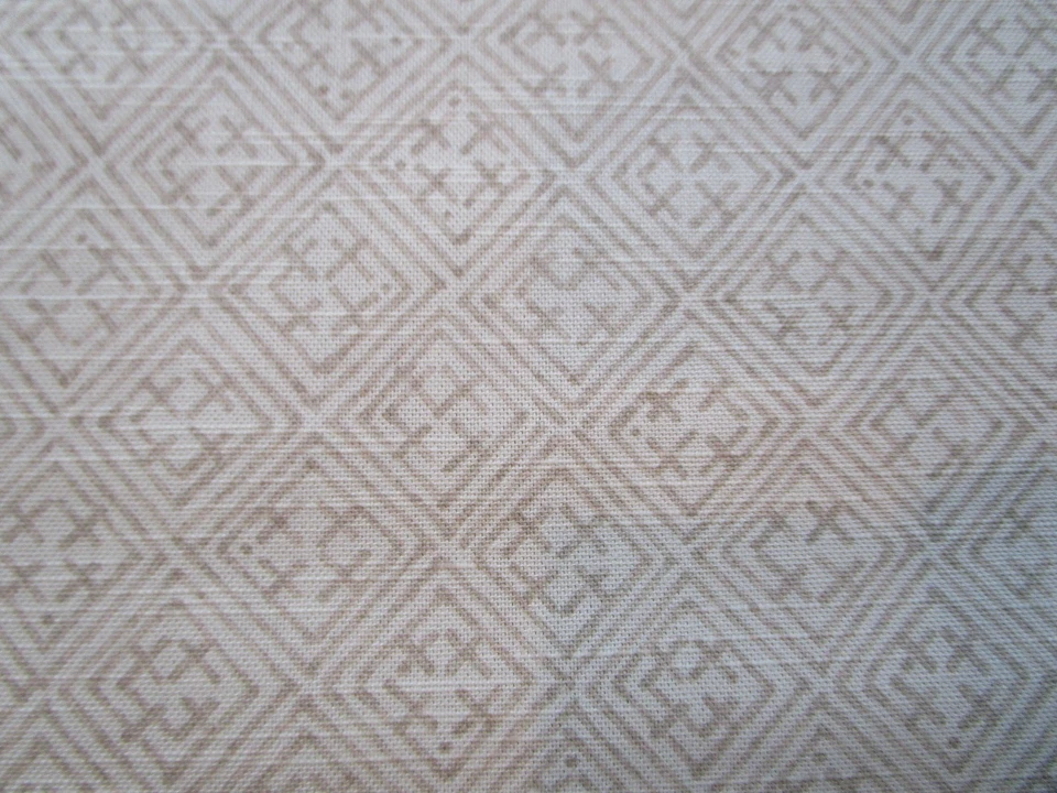 Tela de algodón y lino LAOS de THIBAUT beige tostado geométrico 63" largo x 56" W Foto 1 de 4
