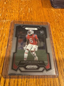 2023 Panini Prizm Football #369 Christian Gonzalez RC New England Patriots - Bild 1 von 4