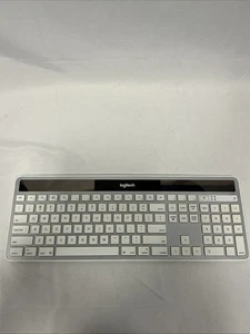 Logitech K750 (920-003472) Wireless Keyboard - Picture 1 of 5