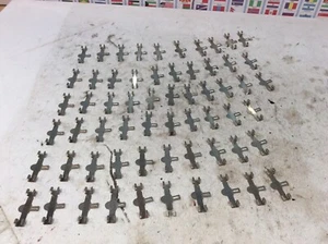 Marklin 1 O Gauge - 60 Track Clips - Picture 1 of 5