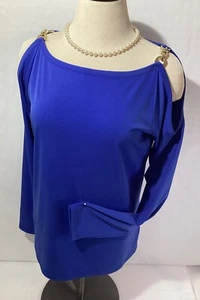 Top de mujer Michael Kors talla L color azul con cadenas de hombro tono dorado - Imagen 1 de 11