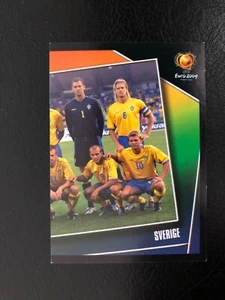 FIGURINA EURO 2004 PANINI SQUADRA DX SVEZIA n 178 NUOVA CON VELINA - Bild 1 von 2