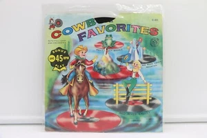 B18 RARE! COWBOY FAVORITES: Cricket Records C-20 - Children Western - 7" 45 RPM - Picture 1 of 3