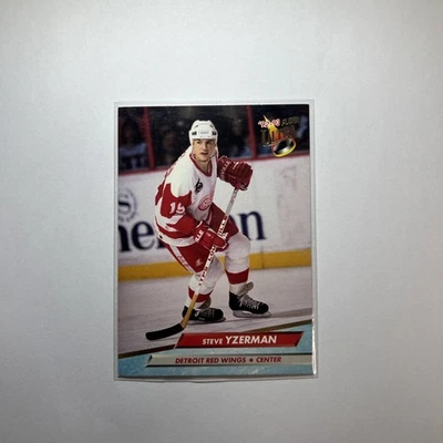 1992-93 Fleer Ultra - Steve Yzerman #55 - Image 1 of 2
