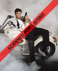 James Bond 007 Pierce Brosnan 8x10 Foto #2880 - Bild 1 von 1