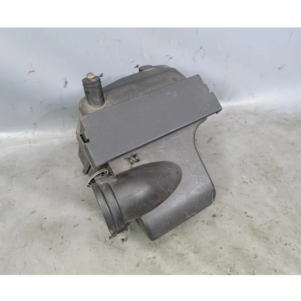 Silenciador de admisión de caja de filtro de aire BMW Z3 2.3 2.8 M52TU 1999-2000 dañado fabricante de equipos originales de fábrica Foto 1 de 4