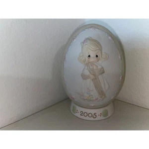 Precious Moments Figurine 523534 "I Will Cherish The Old Rugged Cross" 5" 1991 - Picture 1 of 4