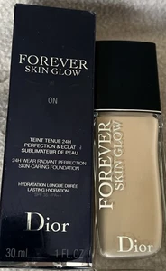 Dior Forever Skin Glow Foundation Shade 0N NEUTRAL  NEW IN BOX  30ml - Picture 1 of 5