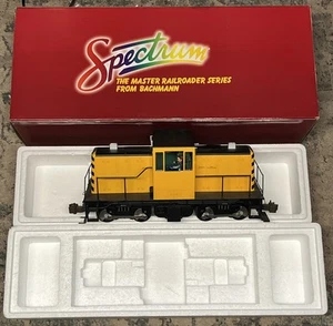 BACHMANN spectrum 81899 GE 45-Ton Rod Diesel Locomotive Painted Yellow G Scale - Picture 1 of 11