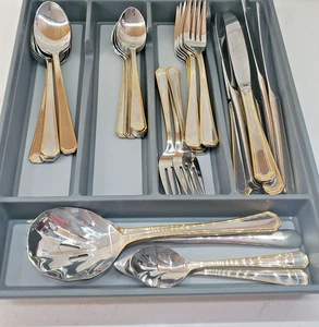 Towle BEACON HILL Gold Akzent 18-8 Edelstahl Besteck + Servieren 41 Teile - Bild 1 von 23