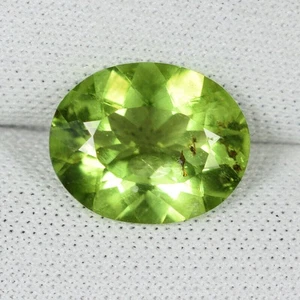 3.10 ct BEST GRADE LUSTROUS NICE GREEN  NATURAL PERIDOT  OVAL  See Vdo 5319 CL - Picture 1 of 2