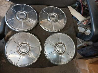 Fiat 124 Spider 1981 llanta tapacubos tapacubos tapacubos juego de 4 OEM Foto 1 de 4