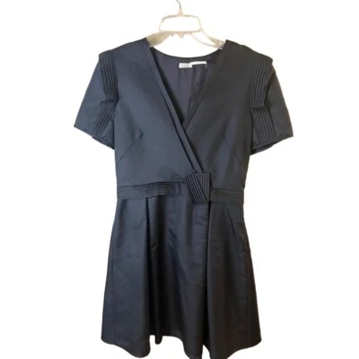 Leon Max Black Pleated Vneck Snap Sleeve Side Zipper Short Sleeve  Dress 8 - Image 1 of 4