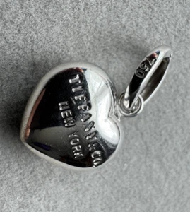 REAL 18kWhite Gold Heart Detachable Pendant - Picture 1 of 5