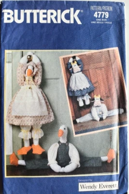 BUTTERICK 4779 CRAFT PATTERN DRAFT STOP COW DUCK  TO MAKE  CUT VINTAGE 1990 - Image 1 of 2