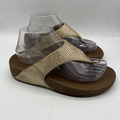 Sandalias de tanga Fitflop de gamuza con estrás para mujer talla 7 beige arena Foto 1 de 4