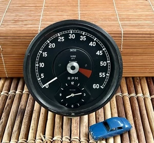 VINTAGE SMITHS JAGUAR MKII XKE E-TYPE TACHOMETER w/ CLOCK RV7413/00 ORIGINAL! - Picture 1 of 13