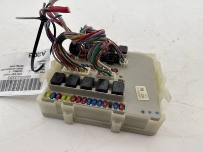 Nissan Pathfinder 2005-2006 bloque de relé de caja de fusibles de motor de 4,0 L OEM Foto 1 de 4