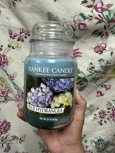 Yankee Candle Blue Hydrangea 623g- New - Picture 1 of 4