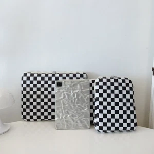 Checkerboard Handheld Laptop Bag Shockproof Soft Dual Zipper Puffy Laptop Sleeve - Photo 1/15
