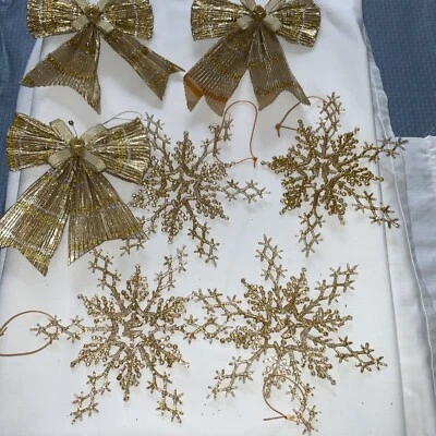 Christmas Craft Ornaments  Gold Color Bows Snowflakes Lot 7 - Image 1 of 4