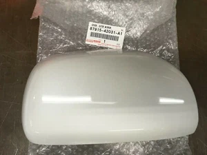 TOYOTA RAV4 OUTER MIRROR COVER WHITE PEARL FITS 2006-2009 PASSENGER SIDE - Picture 1 of 1