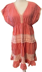 Earthbound Trading Co Bohemian Coral Kleid Gr. XL 100% Baumwolle Rüschen gefüttert - Bild 1 von 3