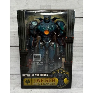 2016 NECA LootCrate ExclusivePacific Rim Gipsy Danger Battle At The Docks 7.5" - Picture 1 of 5