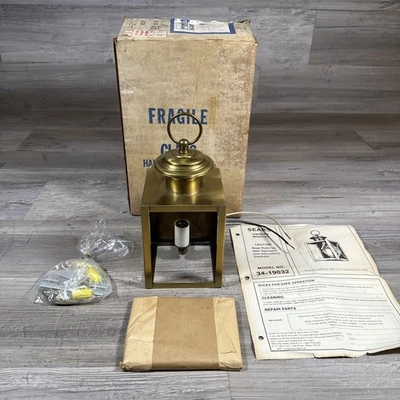 Candelabro vintage Sears latão maciço luminária externa vidro gravado novo em folha - Imagem 1 de 4