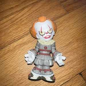 FUNKO IT CHAPTER 2 MINI VINYL FIGUR PENNYWISE OPEN ARMS - Bild 1 von 6