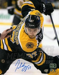 Patrice Bergeron Boston Bruins Signed Autographed Home Game Faceoff 8x10 - Picture 1 of 1