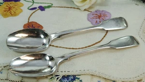 Antique George IV Pair of HMSS Fiddle Back Teaspoons : London 1827 Charles Ely - Picture 1 of 5