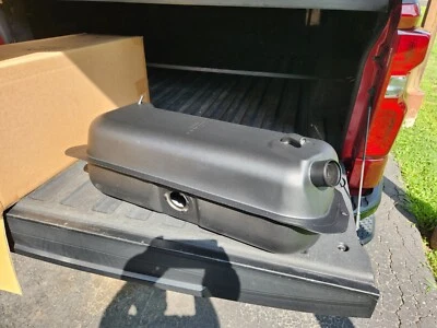 BRAND NEW GAS FUEL TANK FITS 68-73 NISSAN DATSUN 510 1.6L-L4 - Image 1 of 4