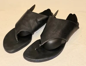 Sandalias de verano Escada de muy alta calidad de cuero negro talla 41,5 - Imagen 1 de 6
