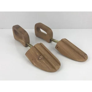 VTG Cedar Wood Metal Shoe Trees Men's Stretchers Keepers Shapers Adjustable - Picture 1 of 10