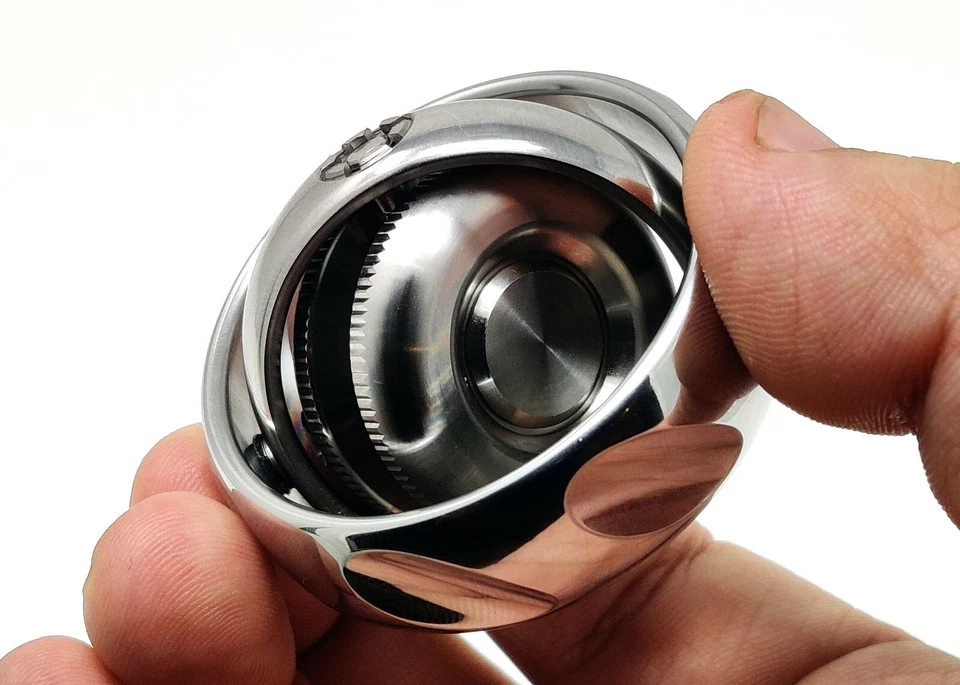 Giroscopio Mechforce EDC GEN2 acero inoxidable inquietud manual alivio del estrés juguete de enfoque Foto 1 de 4