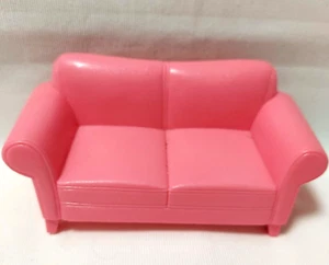 Fisher Price Mattel Loving Family Muebles para casa de muñecas rosa sofá de plástico 2004 - Imagen 1 de 6