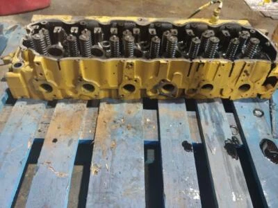 Caterpillar 3126 Diesel Engine Cylinder Head 2000 OEM Part 205-1270 - Image 1 of 4