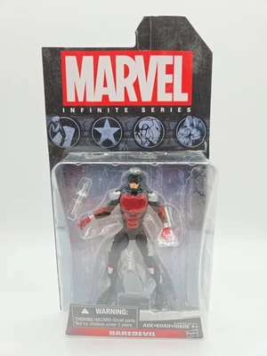 Figura traje negro blindado Marvel Infinite Daredevil 3,75" Foto 1 de 4