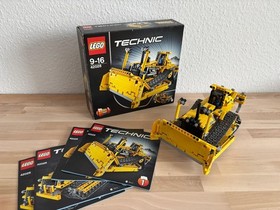 LEGO&reg; Technic Bulldozer / Set 42028 | Used