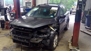Driver Left Axle Shaft Front 1.5L 2WD Fits 13-19 ESCAPE 1478787 - Picture 1 of 5