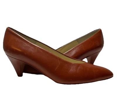 Zapatos de salón Evan Picone todo cuero hechos en Italia tacón de gatito talla 8 M óxido Foto 1 de 4