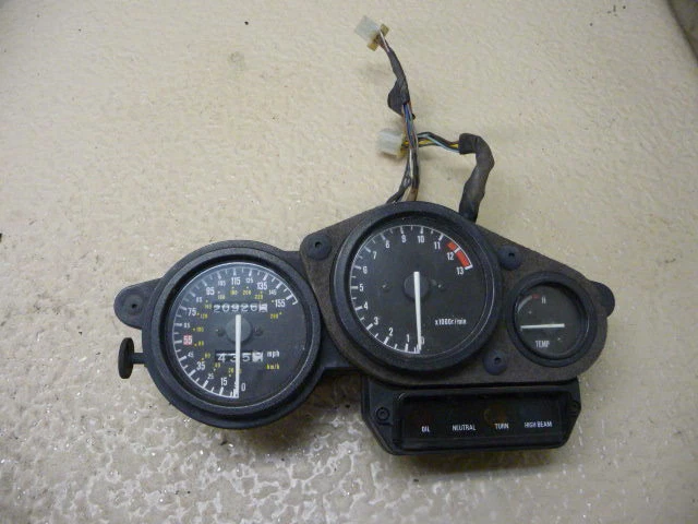 Yamaha FZR600R 1995 FZR 600 R cuadro de instrumentos Foto 1 de 1