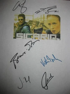 Sicario Signed Film Script X6 Emily Blunt Benicio Del Toro Josh Brolin Garber RP - Picture 1 of 1